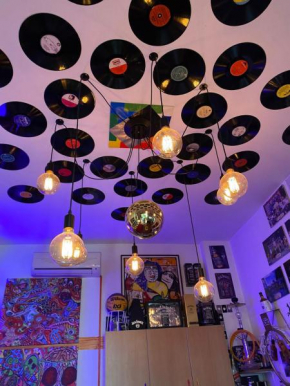 CUMEZ - Apartmant with soul